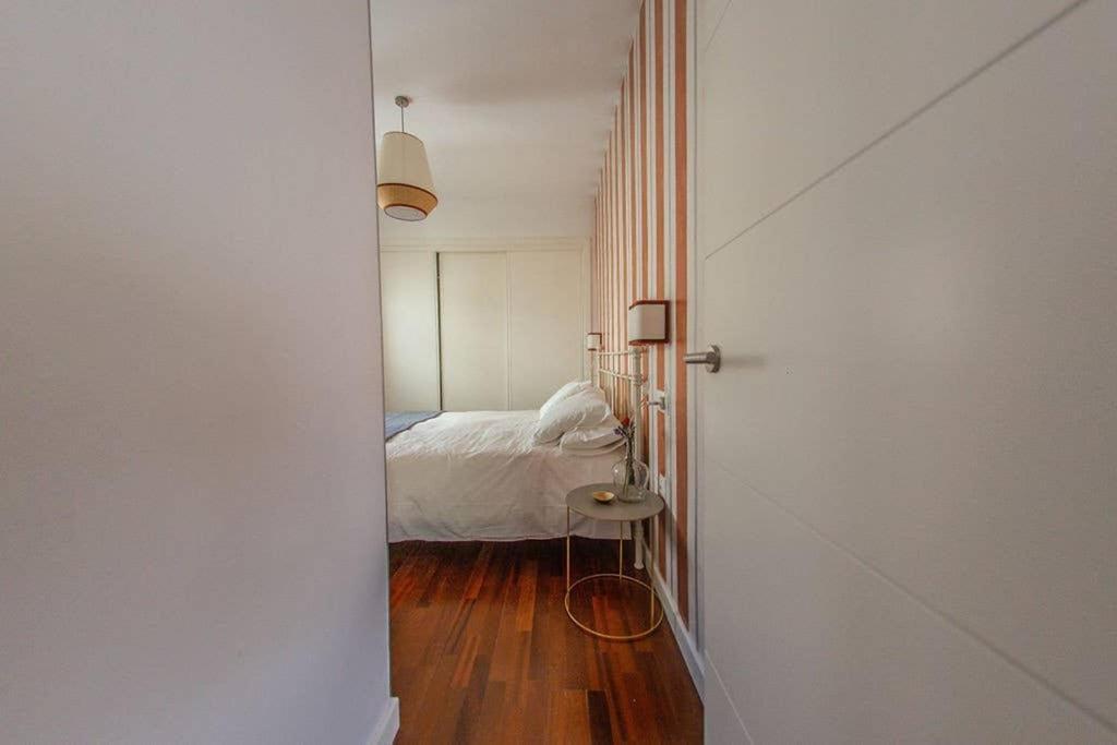 Appartement Next To The Mushrooms, Very Bright Penthouse.
