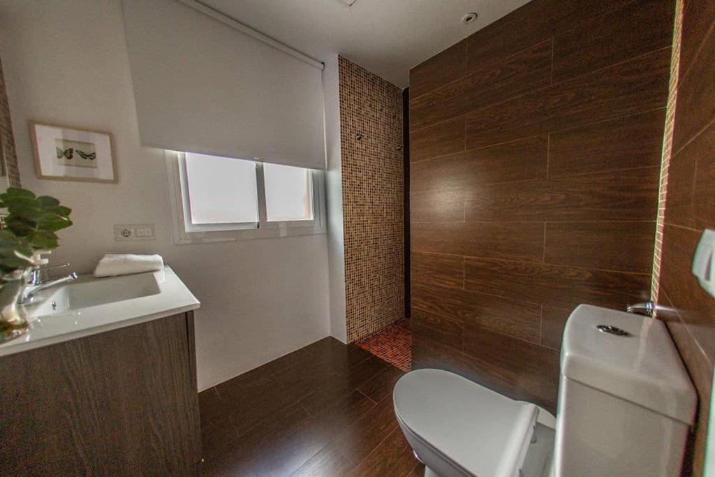 Next To The Mushrooms, Very Bright Penthouse. Appartement